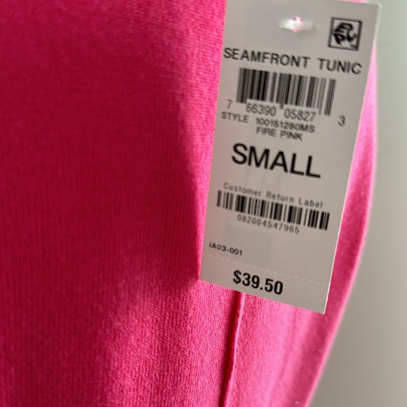 Seam Front Style and Co Tunic - Picture 4 of 4